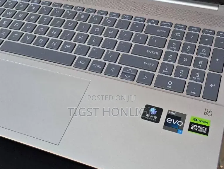 New Laptop HP Pavilion 15 16GB Intel Core i7 SSD 1T