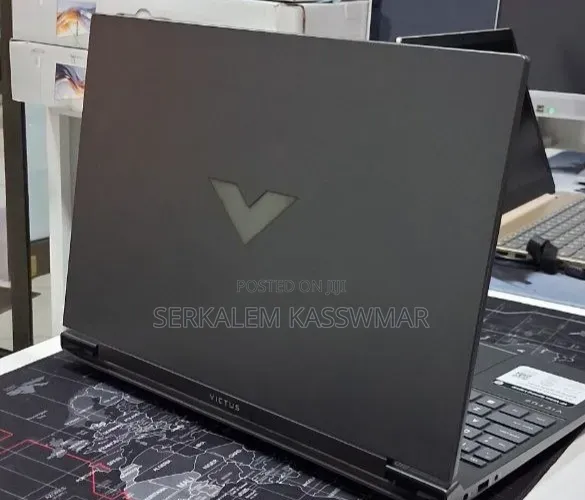 New Laptop HP Victus 15 16GB AMD Ryzen 7 SSD 512GB