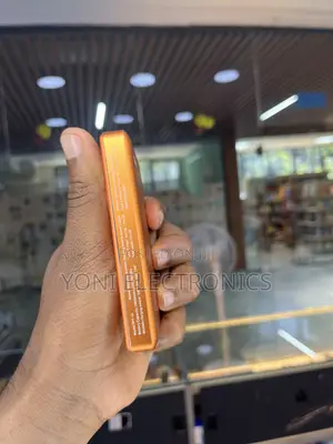 Rugga's RPE-12 Magnetic Wireless Power Bank