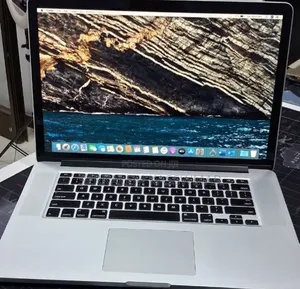 New Laptop Apple MacBook Pro 2014 16GB Intel Core i7 SSD 256GB