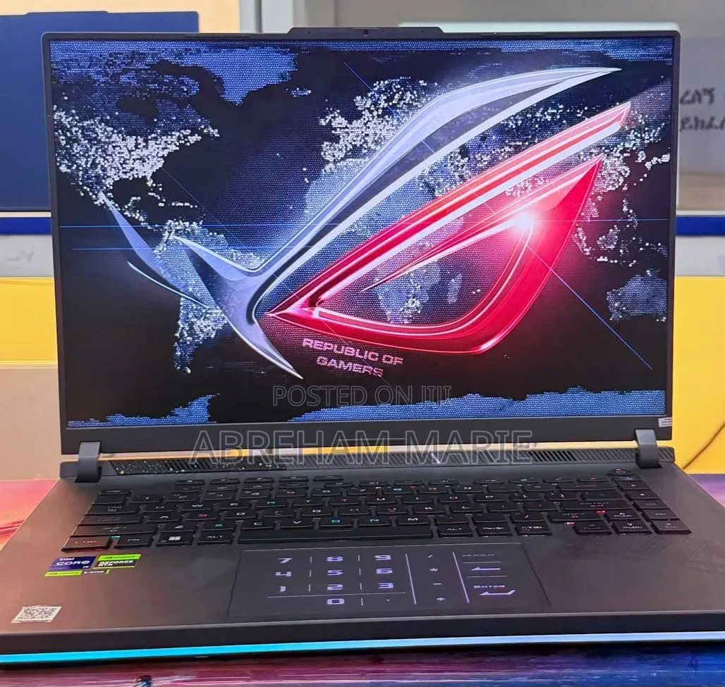 New Laptop Asus ROG Strix G15 16GB Intel Core i9 SSD 1T