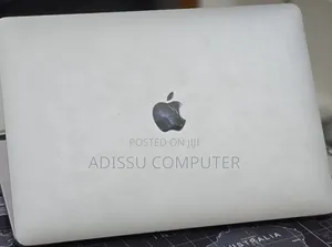 New Laptop Apple MacBook Pro 2020 8GB Apple M1 Pro SSD 512GB