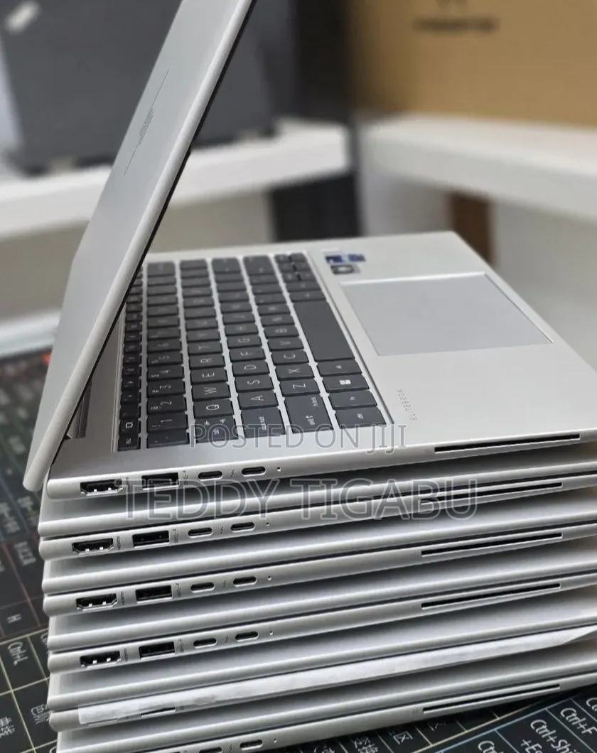 New Laptop HP EliteBook 840 G9 16GB Intel Core i7 SSD 1T
