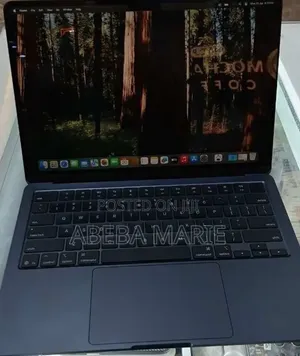 New Laptop Apple MacBook Air 2025 M4 16GB Apple M4 SSD 256GB
