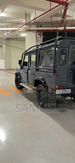 Land Rover Defender 1998 Gray