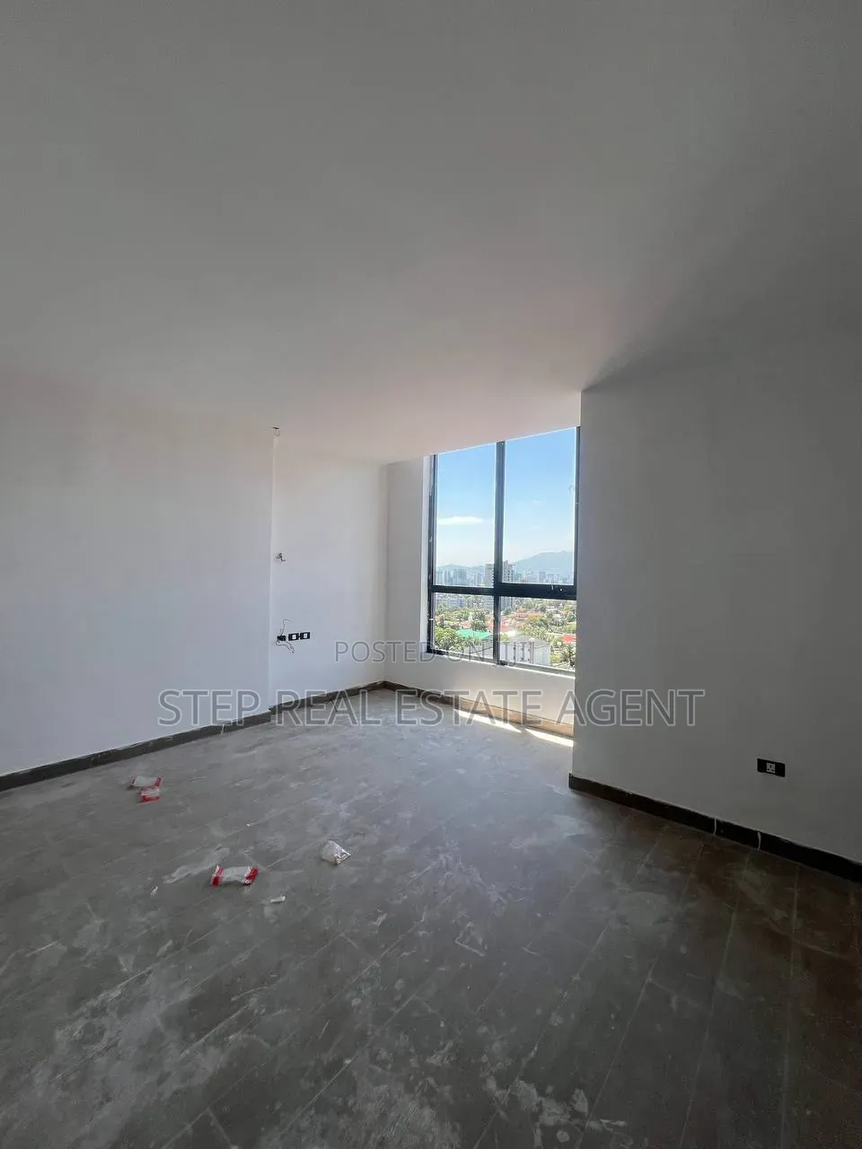 3bdrm Apartment in Esol Apartment, Bole for sale