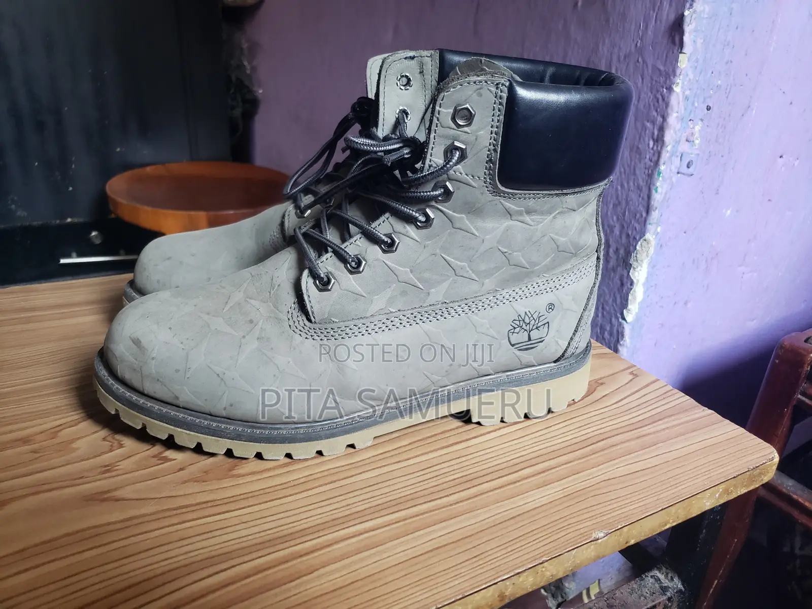 Gray Timberland With Diamond Pattern