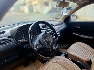 Suzuki Dzire 2022 Silver