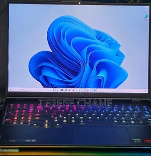 New Laptop Lenovo Legion 9 32GB AMD Ryzen 9 SSD 1T