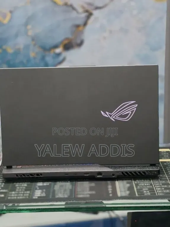 New Laptop Asus G71G 16GB AMD Ryzen 9 SSD 1T