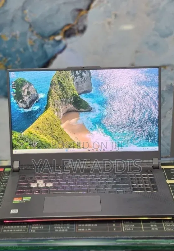 New Laptop Asus G71G 16GB AMD Ryzen 9 SSD 1T