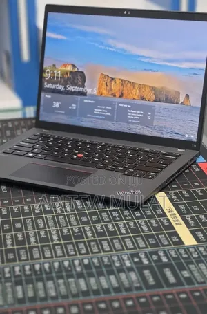 New Laptop Lenovo ThinkPad T14 16GB Intel Core i7 SSD 512GB