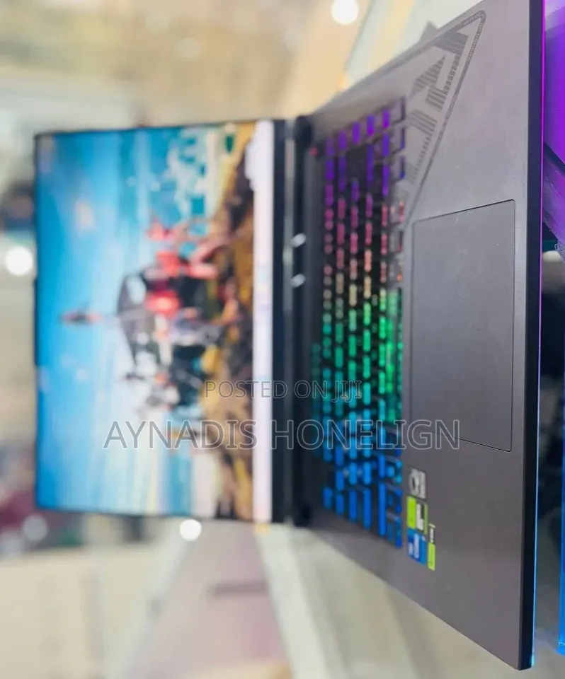 New Laptop Asus ROG Strix G16 16GB Intel Core i7 SSD 1T