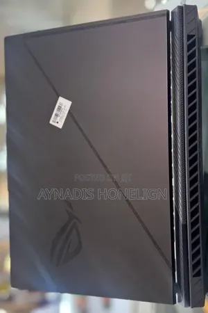 New Laptop Asus ROG Strix G16 16GB Intel Core i7 SSD 1T