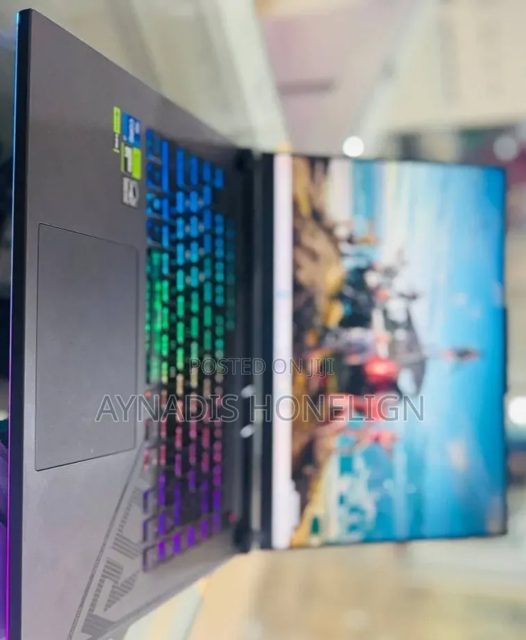New Laptop Asus ROG Strix G16 16GB Intel Core i7 SSD 1T