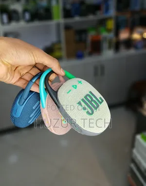 JBL Clip 5 Portable Bluetooth Speaker