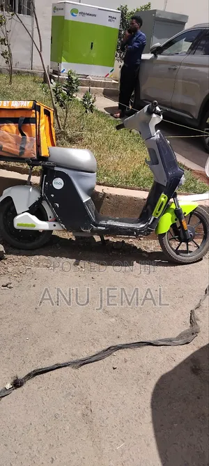 New Piaggio 2026 Silver