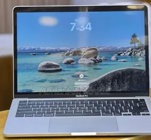 New Laptop Apple MacBook Pro 2020 32GB Intel Core i7 SSD 512GB
