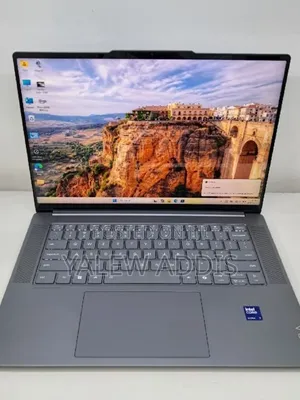 New Laptop Lenovo Yoga 11e 32GB Intel Core Ultra 7 SSD 1T