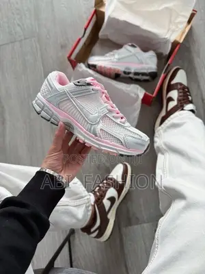 Nike Zoom Vomero 5 “Pink Foam”