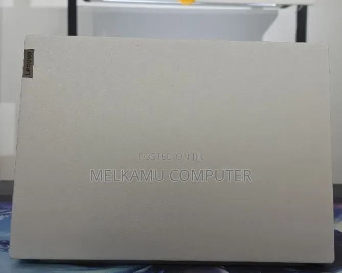 New Laptop Lenovo IdeaPad Flex 14 16GB AMD Ryzen 7 SSD 512GB