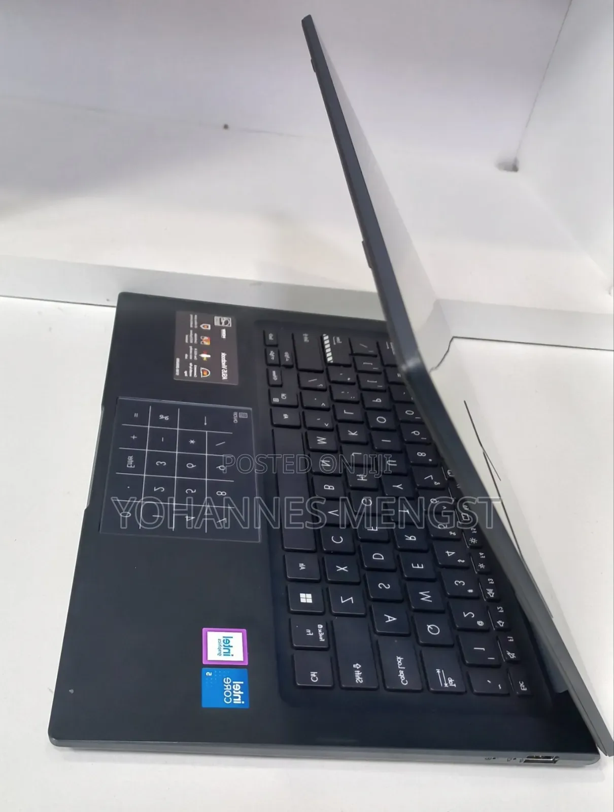 New Laptop Asus Vivobook 17 16GB Intel Core Ultra 5 SSD 512GB
