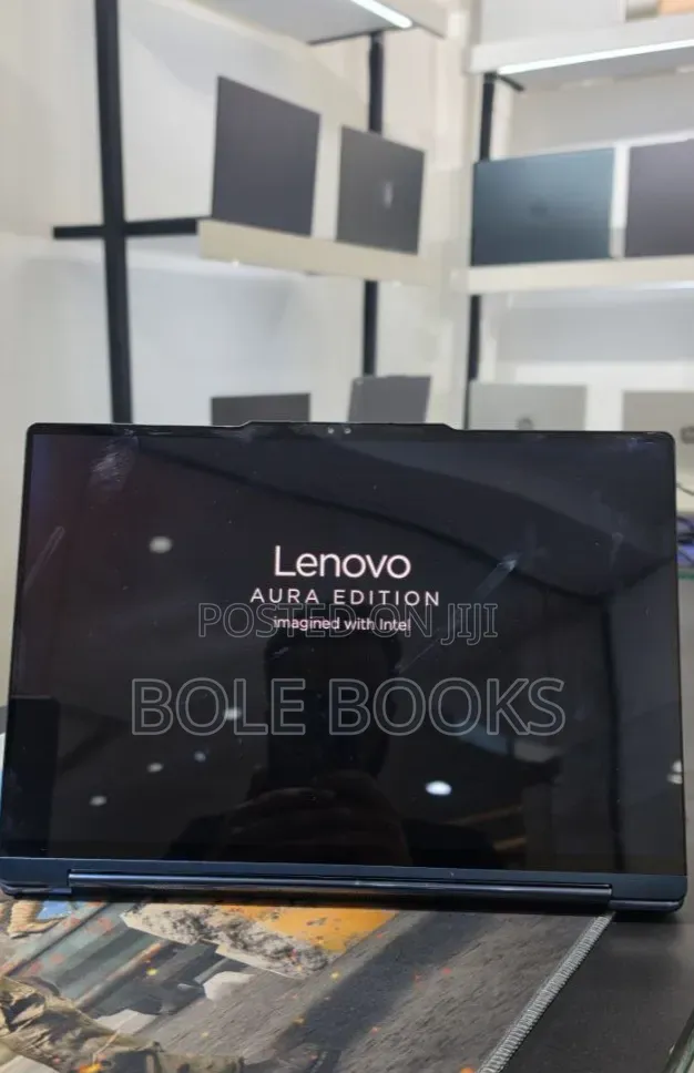 New Laptop Lenovo Yoga Book 9i 32GB Intel Core Ultra 7 SSD 512GB