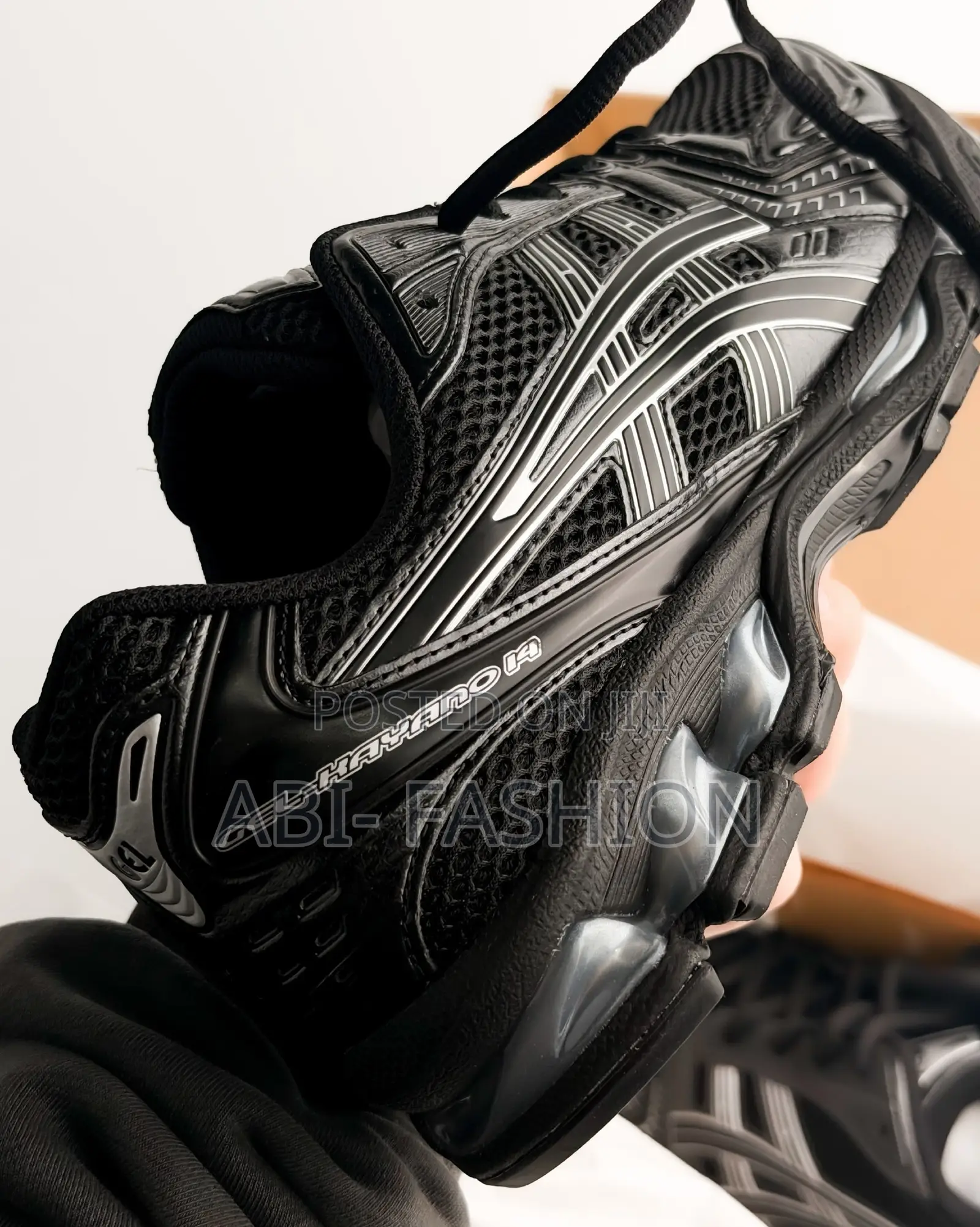 Asics Gel-Kayano 14 Black/Pure Silver