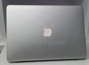 New Laptop Apple MacBook Air 2017 8GB Intel Core i7 SSD 128GB
