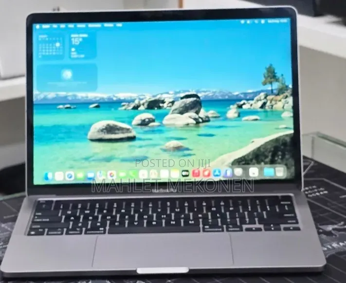 New Laptop Apple MacBook Air 2022 M2 16GB Apple M2 SSD 256GB