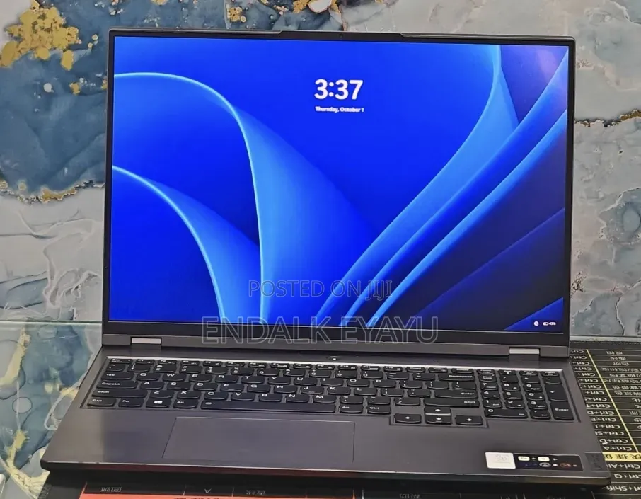New Laptop Lenovo Legion 5 16GB AMD Ryzen 7 SSD 512GB