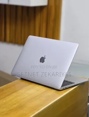 New Laptop Apple MacBook Air 2020 M1 8GB Apple M1 SSD 256GB