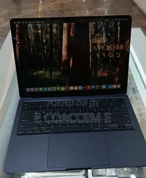 New Laptop Apple MacBook 16GB SSD 256GB