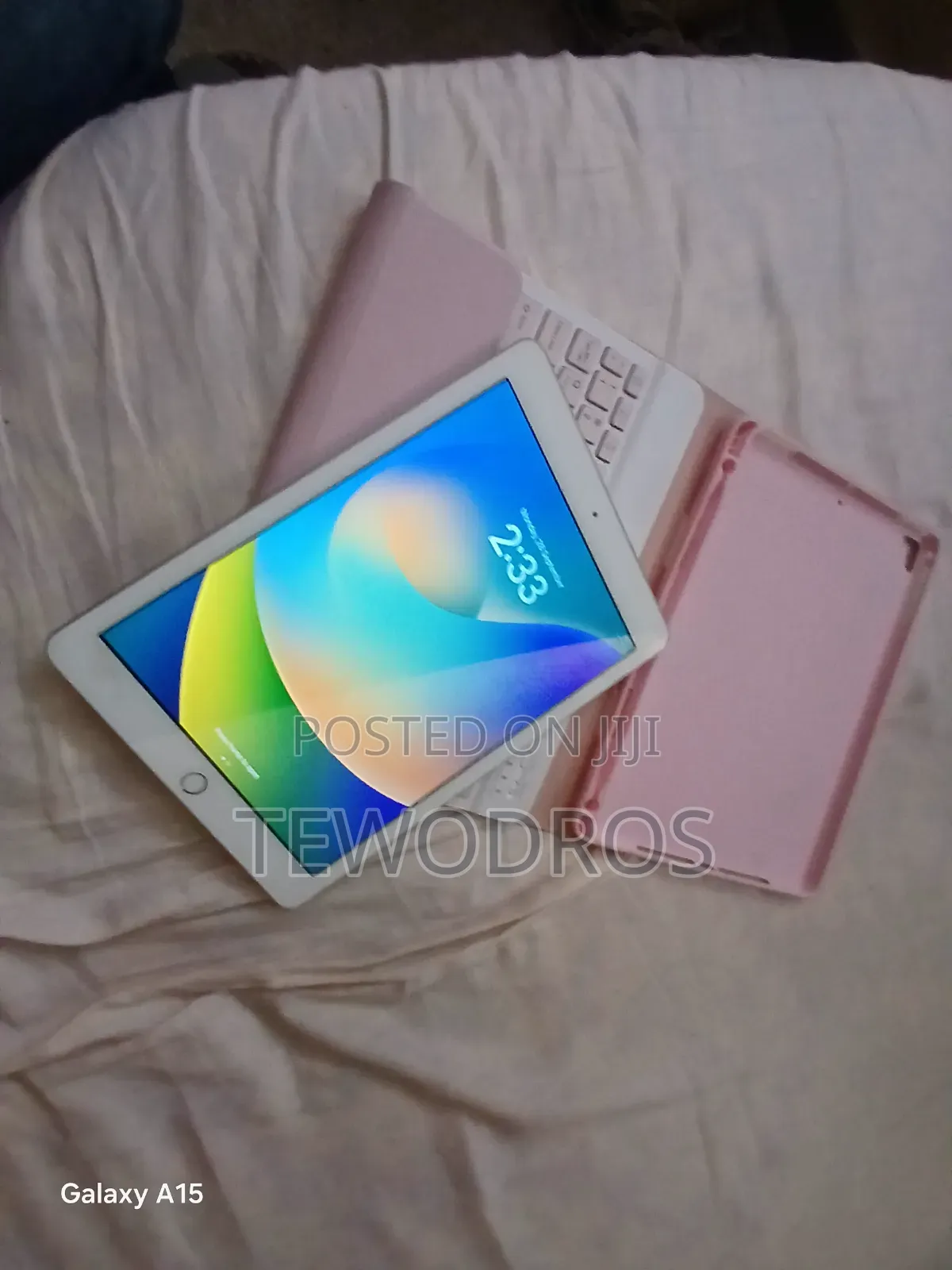 Apple iPad 5 (2022) 32 GB White
