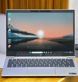 New Laptop HP Elitebook 830 G11 16GB Intel Core Ultra 7 SSD 512GB