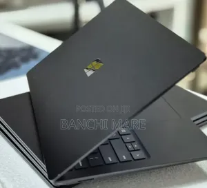 New Laptop Microsoft Surface Laptop 3 16GB Intel Core i7 SSD 256GB