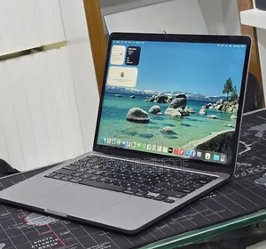 New Laptop Apple MacBook Pro 2022 M2 16GB Apple M2 SSD 256GB