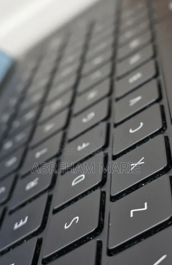 New Laptop Dell Precision 5550 16GB Intel Core i7 SSD 512GB