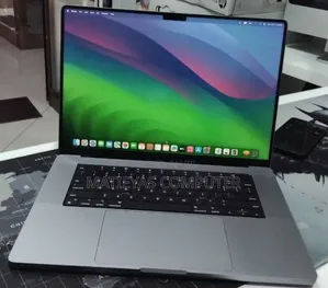 New Laptop Apple MacBook Pro 2021 M1 32GB Apple M1 Max SSD 1T