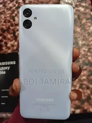 New Samsung Galaxy A04e 32 GB Purple