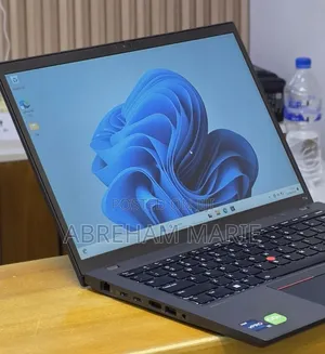 New Laptop Lenovo ThinkPad T14 G4 16GB Intel Core i7 SSD 512GB