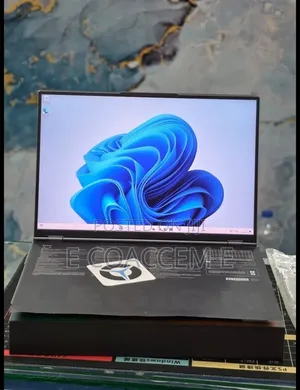 New Laptop Lenovo 32GB AMD Ryzen 9 SSD 1T