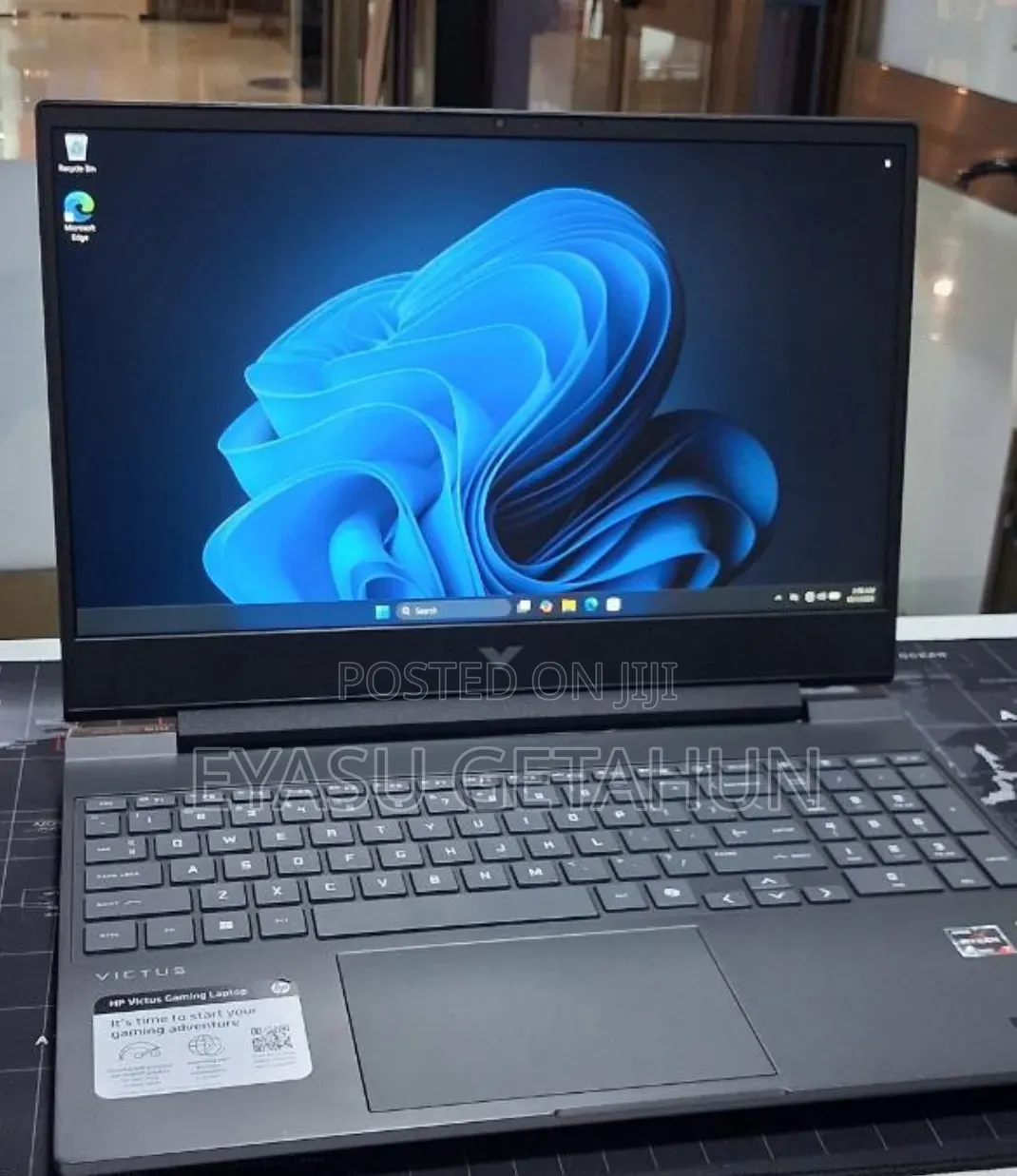 New Laptop HP Victus 15 16GB AMD Ryzen 7 SSD 512GB