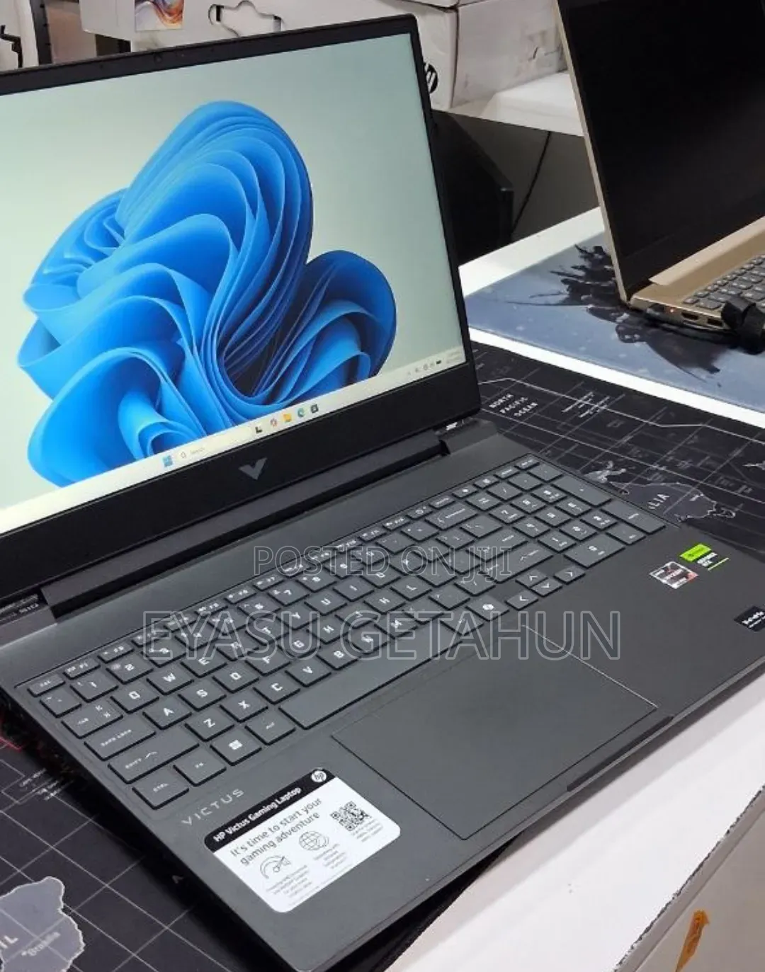 New Laptop HP Victus 15 16GB AMD Ryzen 7 SSD 512GB