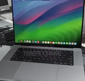 New Laptop Apple MacBook Pro 2021 M1 Max 32GB Apple M1 Max SSD 1T