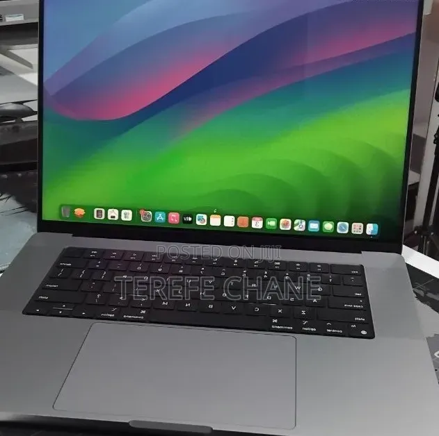 New Laptop Apple MacBook Pro 2021 M1 Max 32GB Apple M1 Max SSD 1T