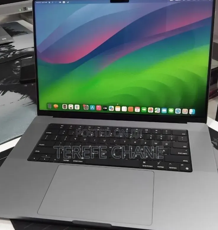 New Laptop Apple MacBook Pro 2021 M1 Max 32GB Apple M1 Max SSD 1T
