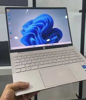 New Laptop HP Pavilion 14 16GB Intel Core i7 SSD 512GB