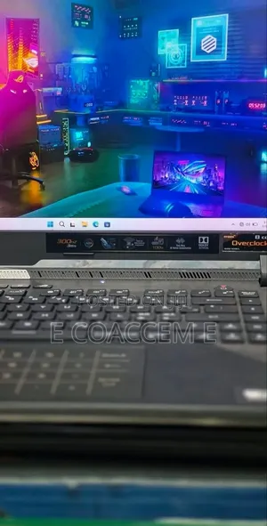 New Laptop Asus 32GB AMD Ryzen 9 SSD 1T