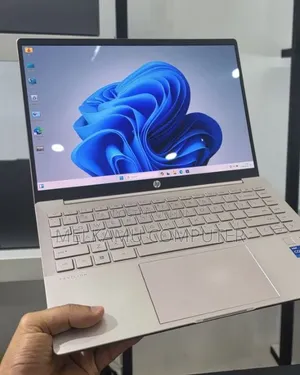 New Laptop HP Pavilion 14 16GB Intel Core i7 SSD 512GB